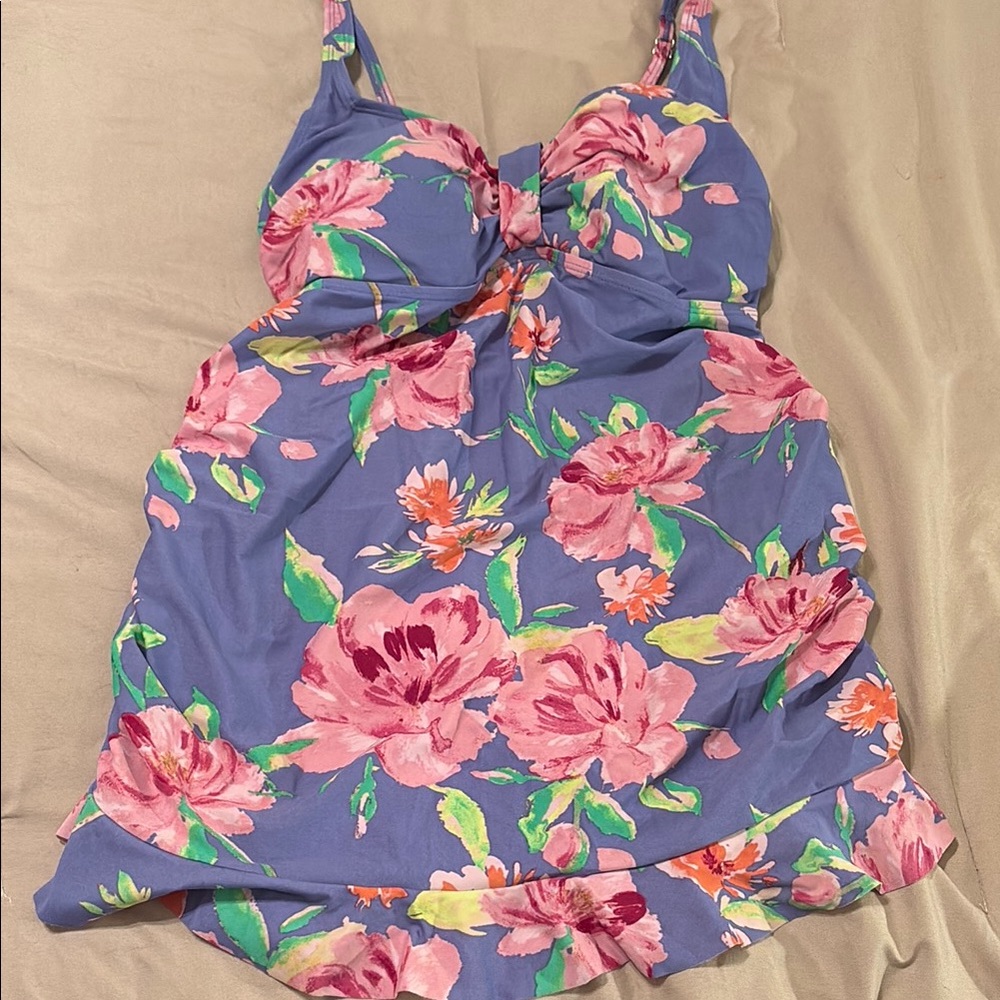 Maternity Swimsuit - Picture 2 of 4